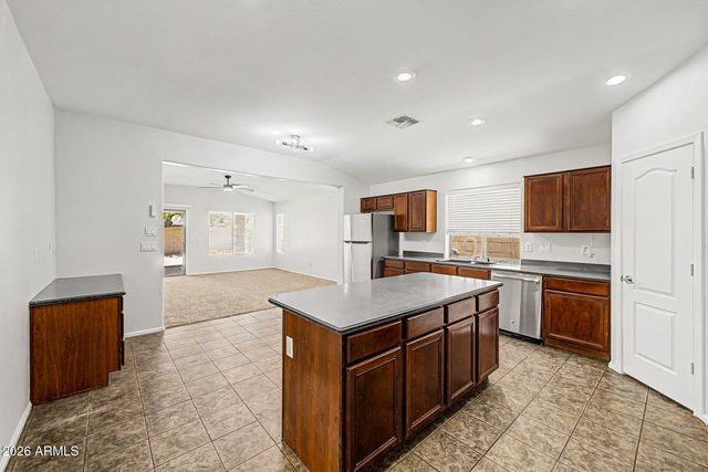 2930 S 161ST Drive, Goodyear, AZ 85338