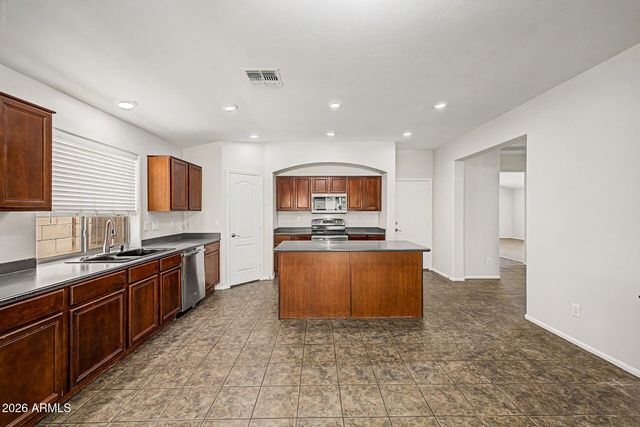 2930 S 161ST Drive, Goodyear, AZ 85338