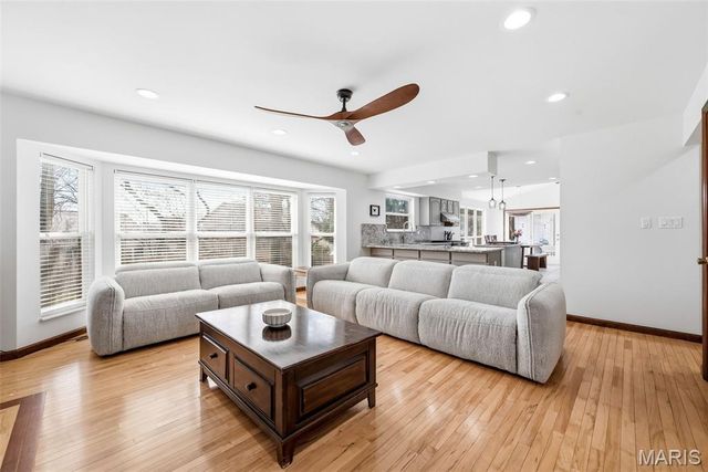 1888 Willow Oak Drive, St Charles, MO 63303