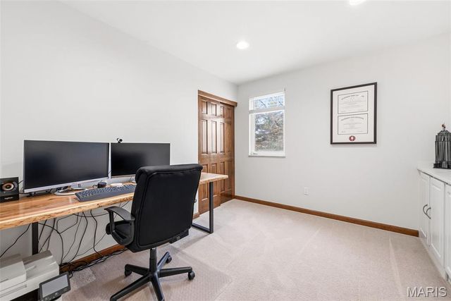 1888 Willow Oak Drive, St Charles, MO 63303