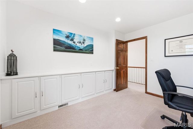 1888 Willow Oak Drive, St Charles, MO 63303