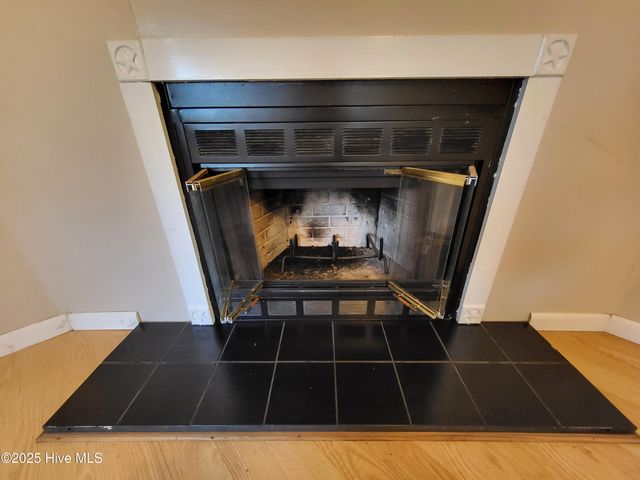 119 Edgewater Lane, Richlands, NC 28574