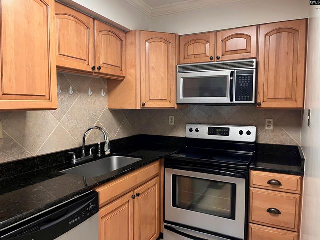 1825 St Julian Place 12F, Columbia, SC 29204