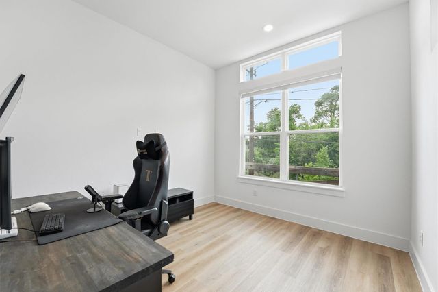 6042 Cebra Street, Houston, TX 77091