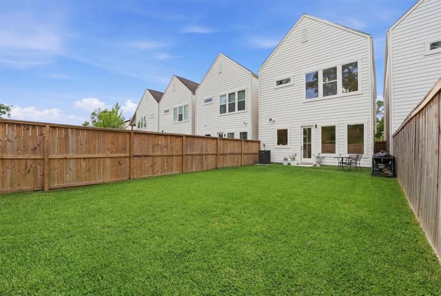 6042 Cebra Street, Houston, TX 77091