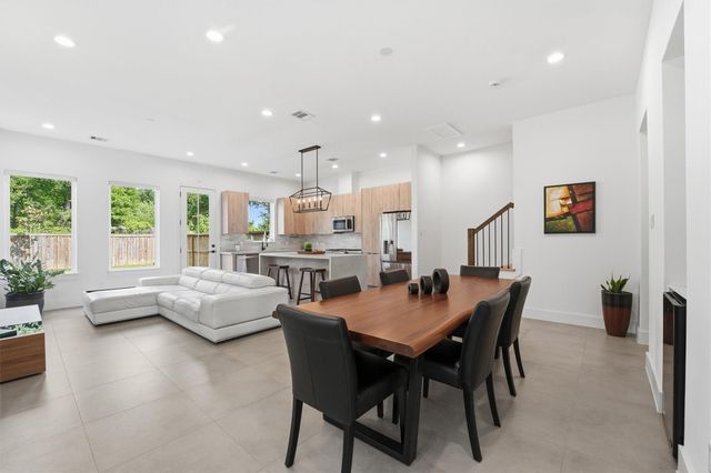 6042 Cebra Street, Houston, TX 77091