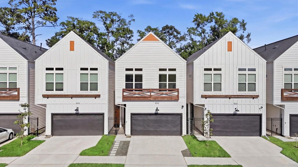 6042 Cebra Street, Houston, TX 77091