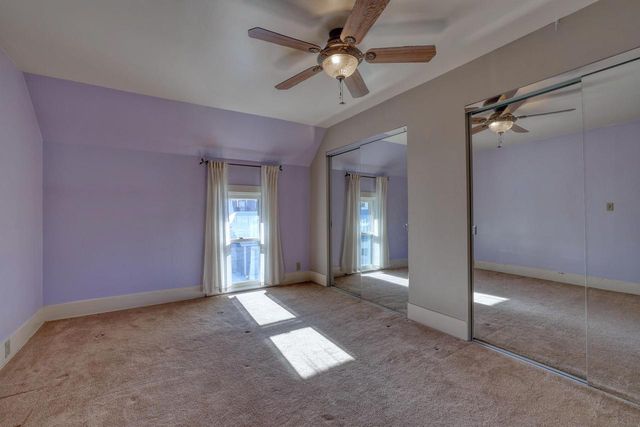 318 N Hartwell AVENUE, Waukesha, WI 53186