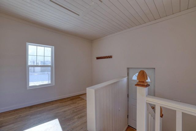 318 N Hartwell AVENUE, Waukesha, WI 53186