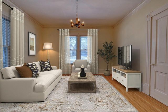 318 N Hartwell AVENUE, Waukesha, WI 53186