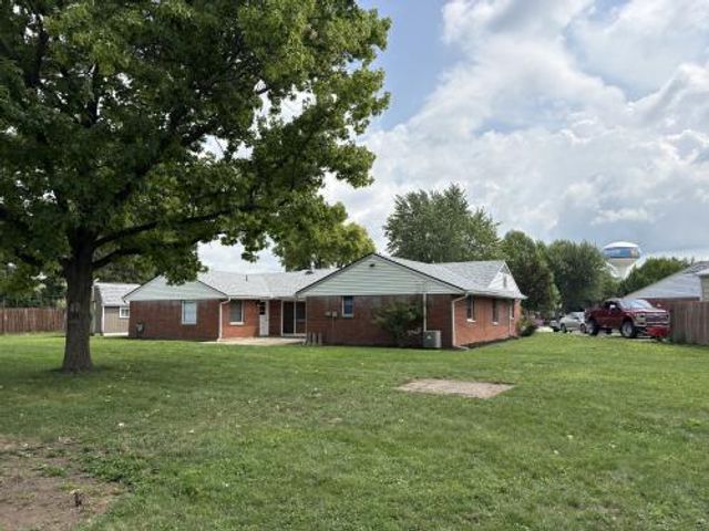 3040 Viewcrest Place, Kettering, OH 45420