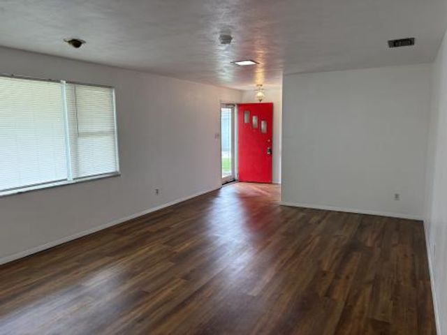 3040 Viewcrest Place, Kettering, OH 45420