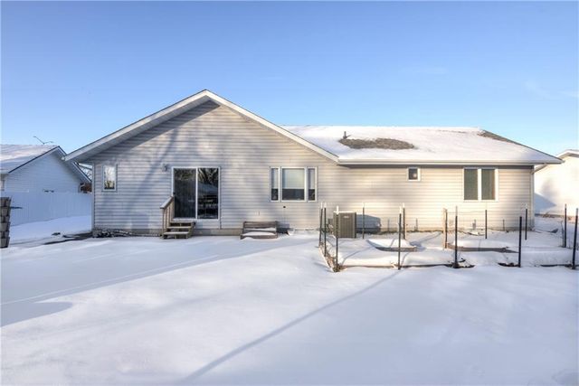 1517 E Clairemont Avenue, Eau Claire, WI 54701