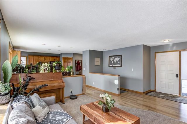 1517 E Clairemont Avenue, Eau Claire, WI 54701