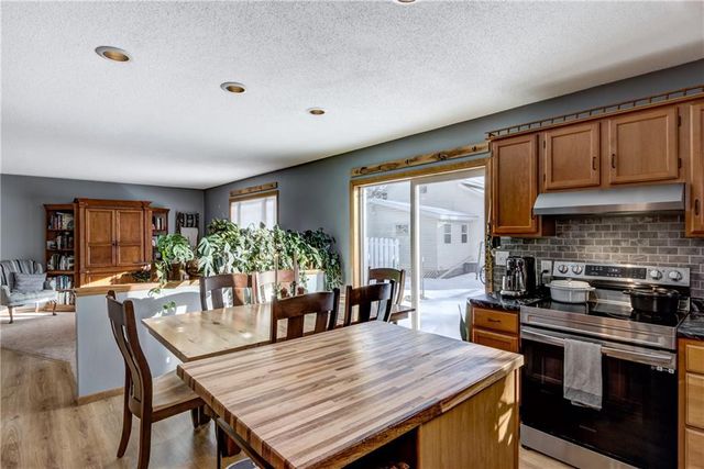 1517 E Clairemont Avenue, Eau Claire, WI 54701