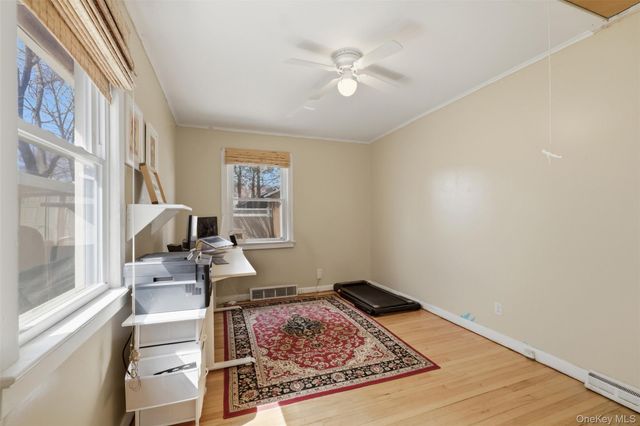 15 Crystal Court, Greenwood Lake, NY 10925