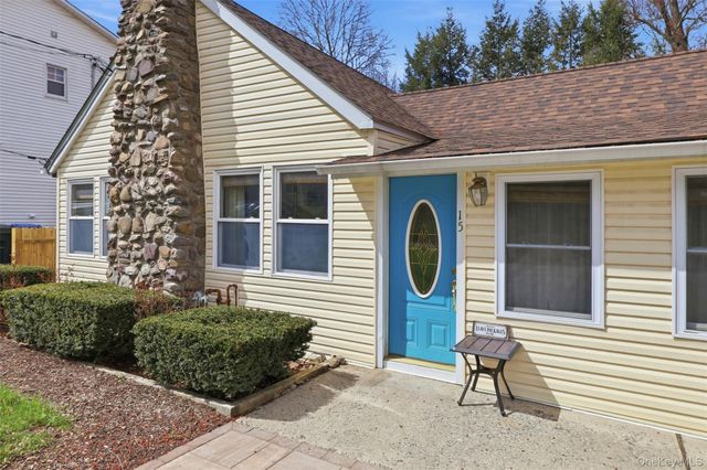 15 Crystal Court, Greenwood Lake, NY 10925