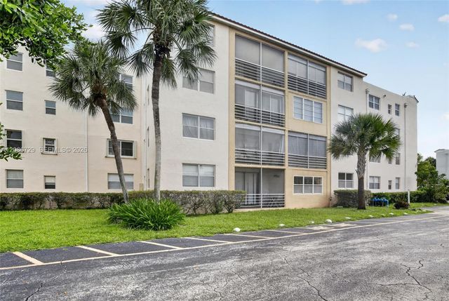2811 Somerset Drive 405, Lauderdale Lakes, FL 33311