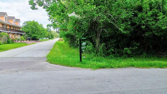 TBD Avenue H, Dickinson, TX 77539