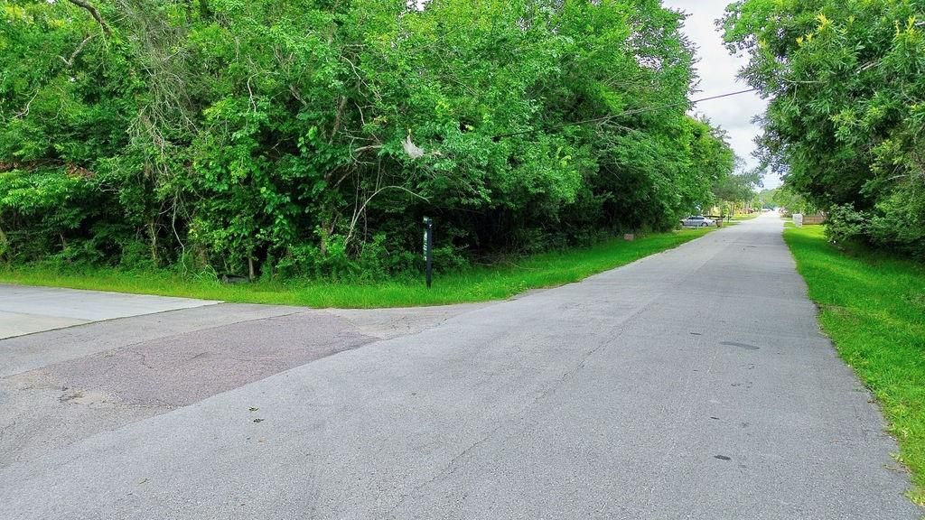 TBD Avenue H, Dickinson, TX 77539