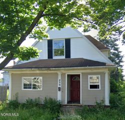 439 Clark Street, Toledo, OH 43605