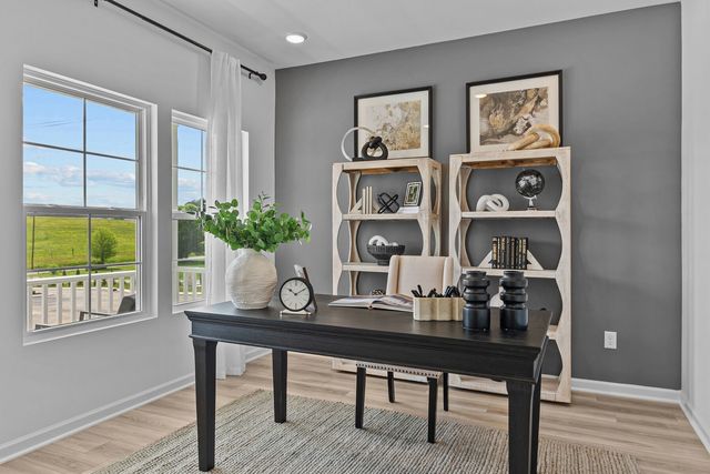 3210 Gravity Drive, Columbia, TN 38401