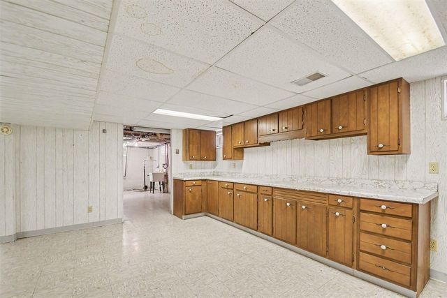 2176 Truman Drive, Benton Harbor, MI 49022