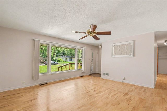 2176 Truman Drive, Benton Harbor, MI 49022