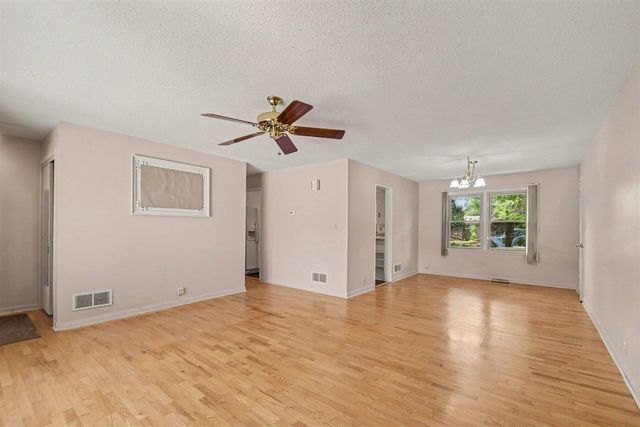 2176 Truman Drive, Benton Harbor, MI 49022