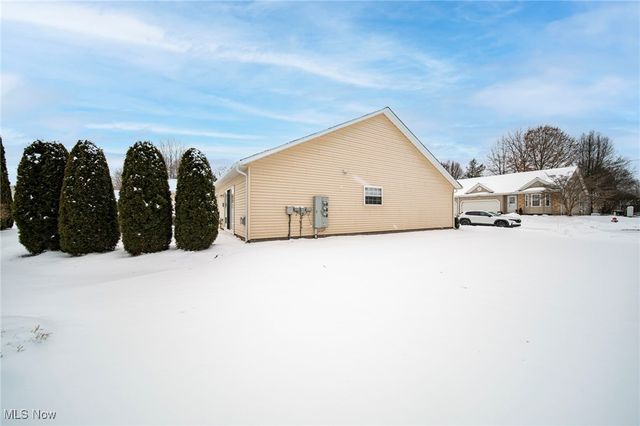 714 Rivers Edge Lane, Painesville, OH 44077