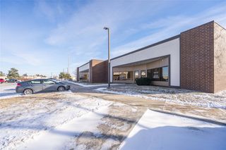 2400 86th Street 5,6, Urbandale, IA 50322