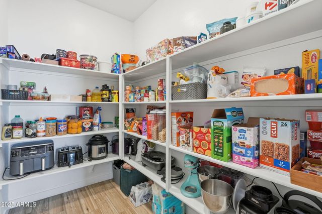 18156 W LARKSPUR Drive, Goodyear, AZ 85338