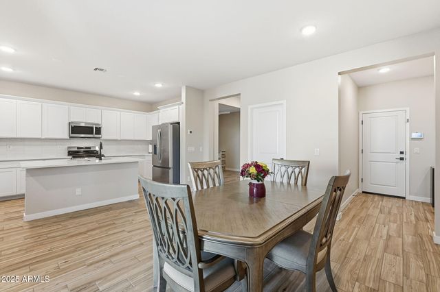 18156 W LARKSPUR Drive, Goodyear, AZ 85338