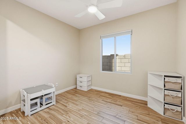 18156 W LARKSPUR Drive, Goodyear, AZ 85338