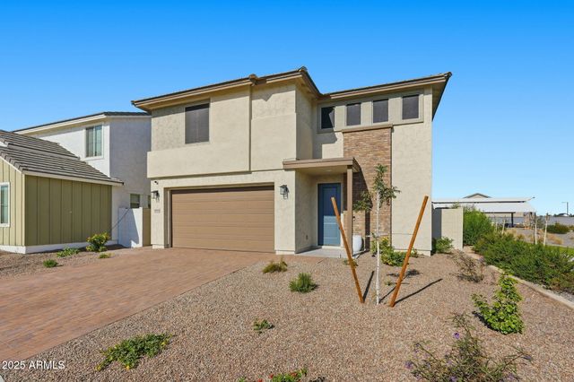 18156 W LARKSPUR Drive, Goodyear, AZ 85338