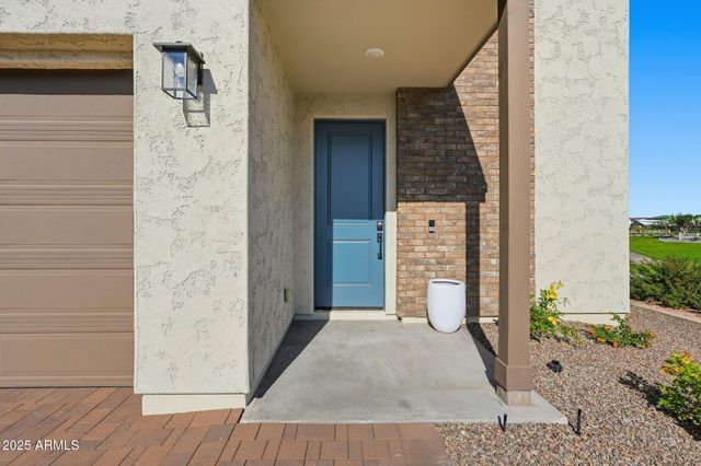 18156 W LARKSPUR Drive, Goodyear, AZ 85338