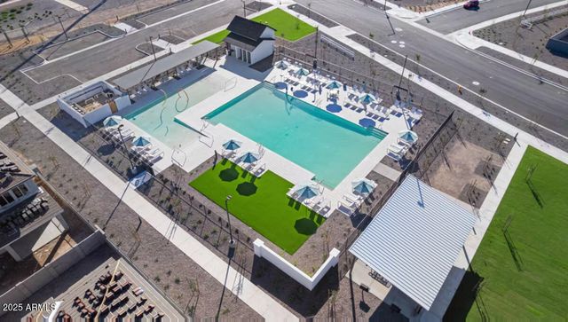 18156 W LARKSPUR Drive, Goodyear, AZ 85338