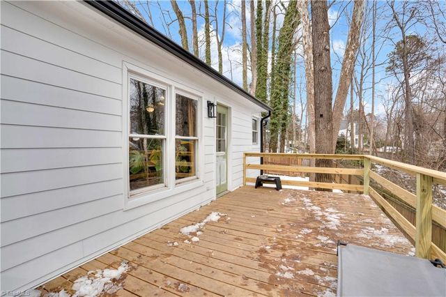 966 Chatfield Drive, Jamestown, NC 27282