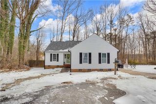 966 Chatfield Drive, Jamestown, NC 27282