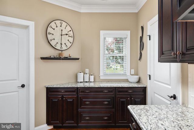 243 SUMMERFIELD DR, Winchester, VA 22602