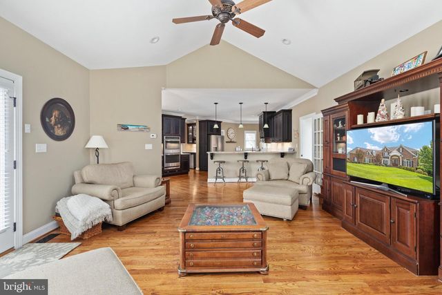 243 SUMMERFIELD DR, Winchester, VA 22602