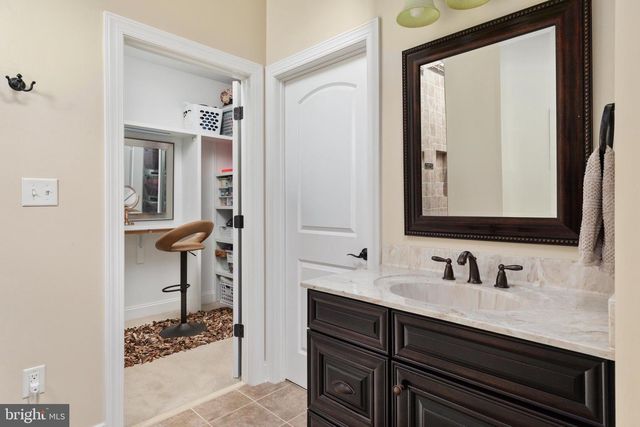 243 SUMMERFIELD DR, Winchester, VA 22602