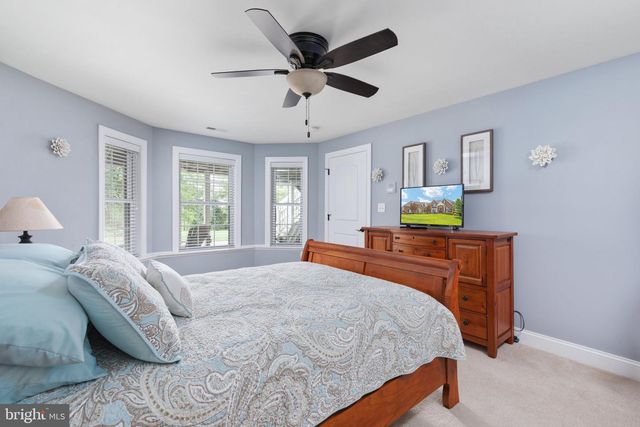 243 SUMMERFIELD DR, Winchester, VA 22602