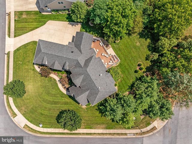 243 SUMMERFIELD DR, Winchester, VA 22602