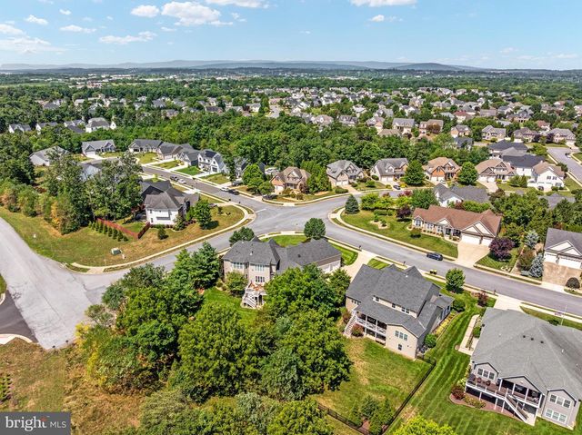 243 SUMMERFIELD DR, Winchester, VA 22602