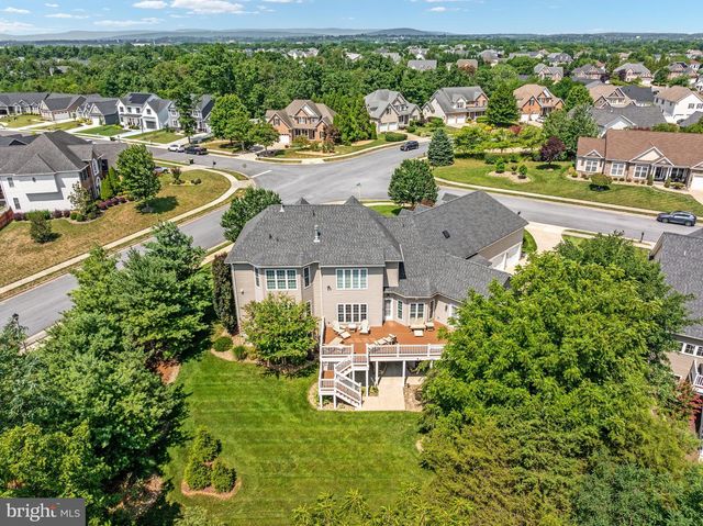 243 SUMMERFIELD DR, Winchester, VA 22602