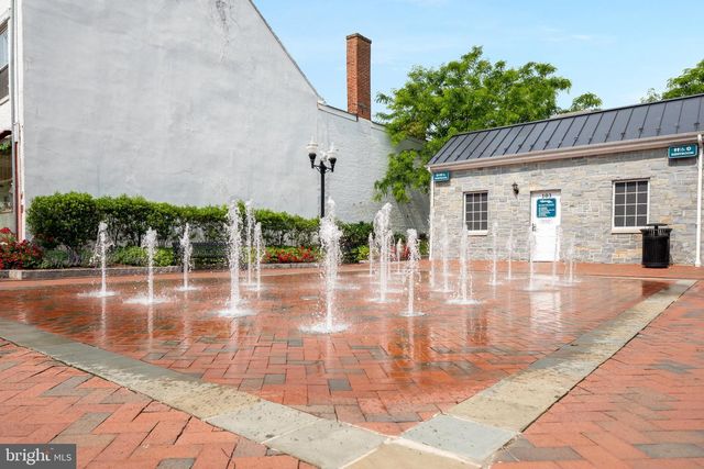 243 SUMMERFIELD DR, Winchester, VA 22602