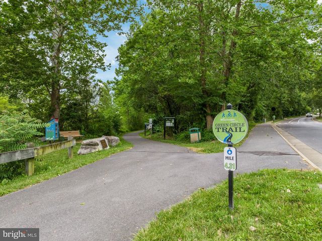 243 SUMMERFIELD DR, Winchester, VA 22602