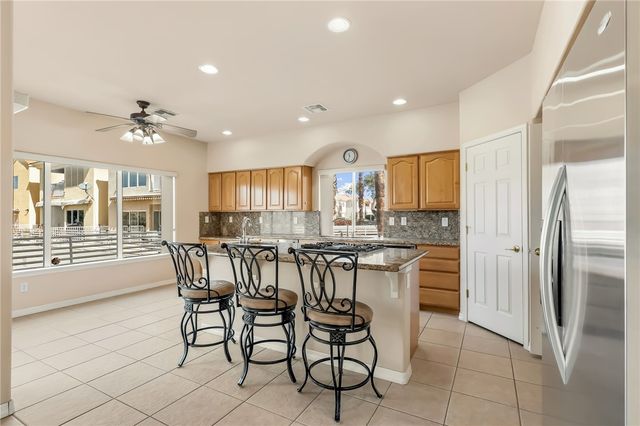 1825 East Shore Villas Drive 18, Bullhead City, AZ 86442