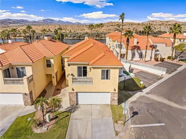 1825 East Shore Villas Drive 18, Bullhead City, AZ 86442